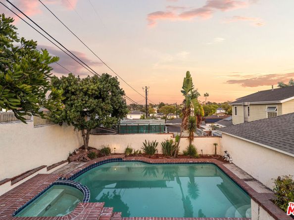 6027 W 76th Street, Los Angeles CA 90045