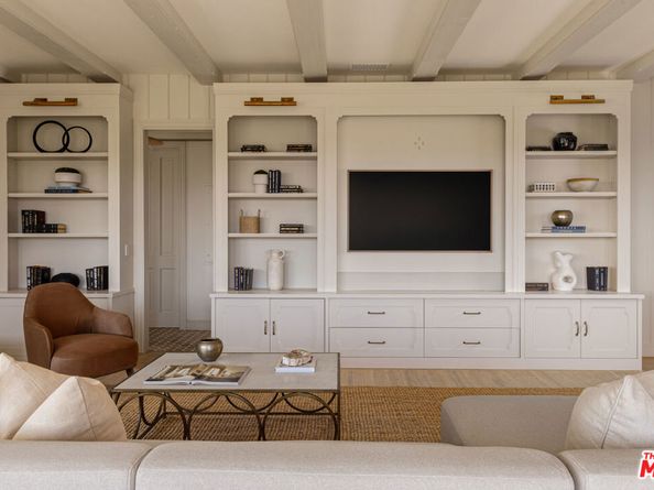 644 Amalfi Drive, Pacific Palisades CA 90272