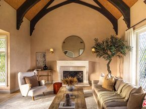 644 Amalfi Drive, Pacific Palisades CA 90272