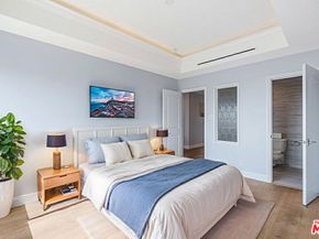 101 California Avenue 901, Santa Monica CA 90403