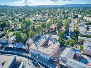 6520 Shirley Avenue 14, Reseda CA 91335