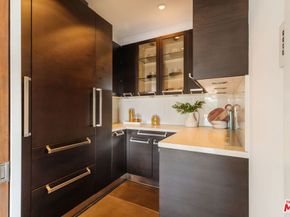 721 Adelaide Place, Santa Monica CA 90402