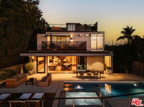 721 Adelaide Place, Santa Monica CA 90402