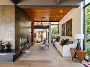 721 Adelaide Place, Santa Monica CA 90402