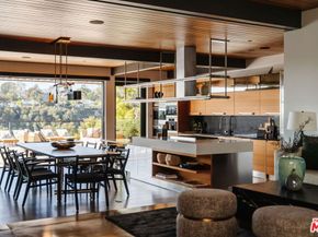 721 Adelaide Place, Santa Monica CA 90402