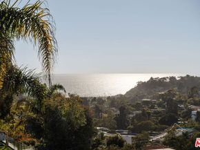721 Adelaide Place, Santa Monica CA 90402
