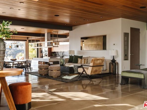 721 Adelaide Place, Santa Monica CA 90402