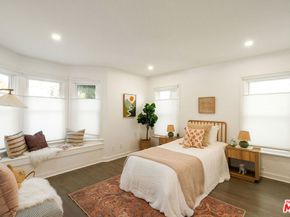 2622 2nd Street 2, Santa Monica CA 90405