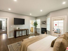 2622 2nd Street 2, Santa Monica CA 90405