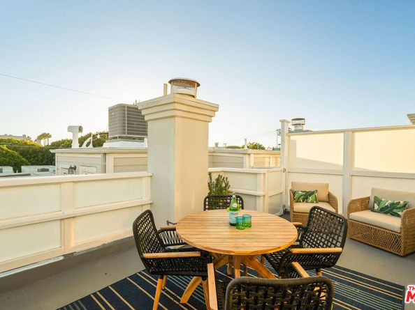 2622 2nd Street 2, Santa Monica CA 90405