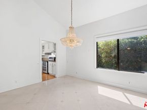 1347 Avenida De Cortez, Pacific Palisades CA 90272
