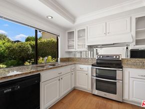 1347 Avenida De Cortez, Pacific Palisades CA 90272