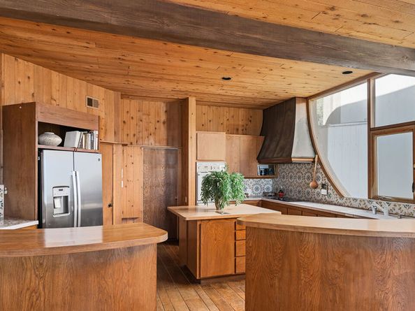 26902 Malibu Cove Colony Drive, Malibu CA 90265