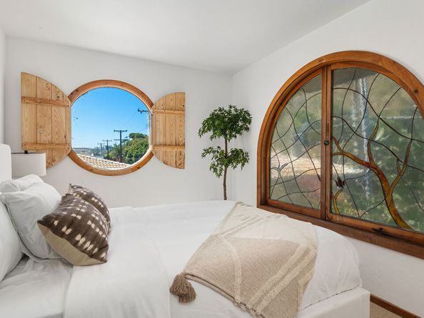 26902 Malibu Cove Colony Drive, Malibu CA 90265