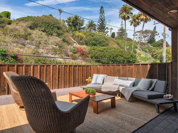 26902 Malibu Cove Colony Drive, Malibu CA 90265
