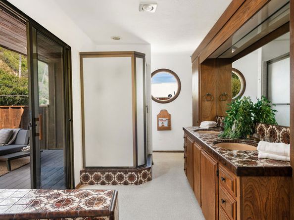 26902 Malibu Cove Colony Drive, Malibu CA 90265