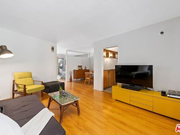 1400 N Hayworth Avenue 7, West Hollywood CA 90046
