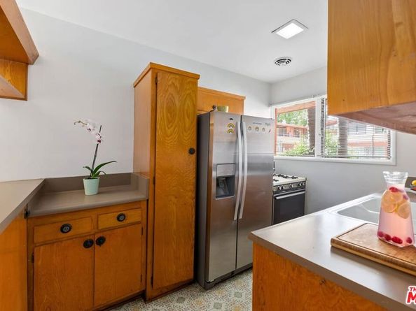 1400 N Hayworth Avenue 7, West Hollywood CA 90046