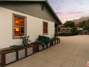834 W Altadena Drive, Altadena CA 91001