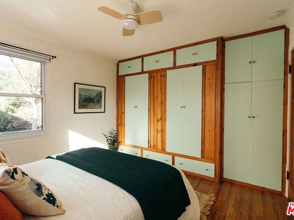 834 W Altadena Drive, Altadena CA 91001