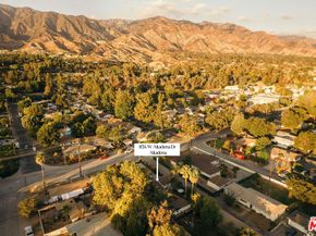 834 W Altadena Drive, Altadena CA 91001