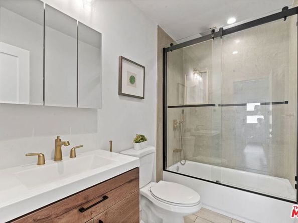 914 Alpha Street, Inglewood CA 90302