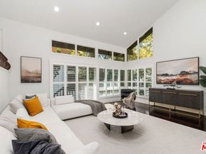 2880 Woodwardia Drive, Los Angeles CA 90077