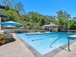 2880 Woodwardia Drive, Los Angeles CA 90077