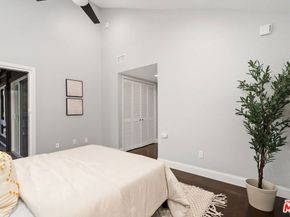 2880 Woodwardia Drive, Los Angeles CA 90077