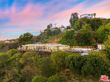 8494 Cole Crest Drive