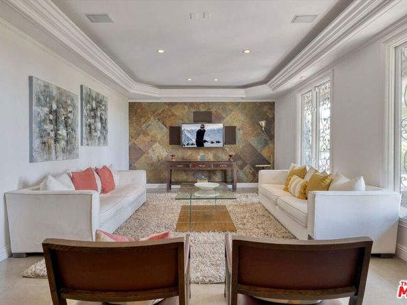 7218 Mulholland Drive, Los Angeles CA 90068
