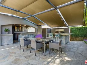 7218 Mulholland Drive, Los Angeles CA 90068