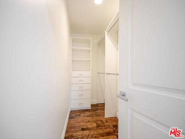 5417 Allott Avenue, Sherman Oaks CA 91401