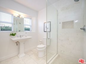 5417 Allott Avenue, Sherman Oaks CA 91401