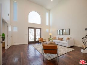 5417 Allott Avenue, Sherman Oaks CA 91401