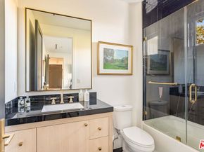 4533 Gentry Avenue, Studio City CA 91607