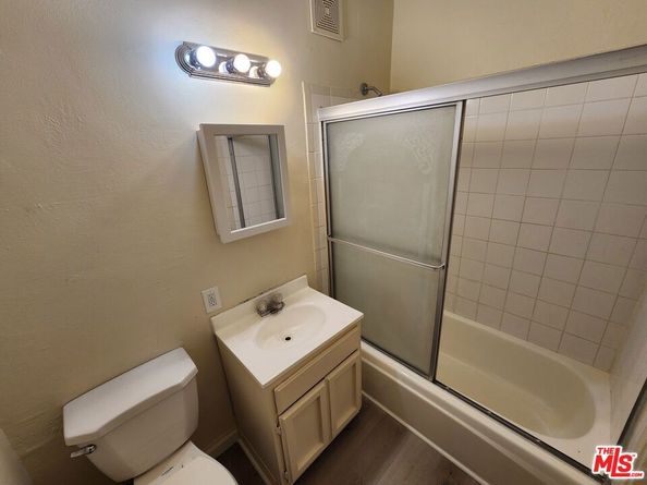 526 -534 W 47th Street, Los Angeles CA 90037