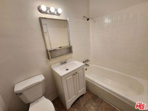 526 -534 W 47th Street, Los Angeles CA 90037