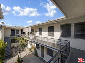 1200 S Citrus Avenue, Los Angeles CA 90019