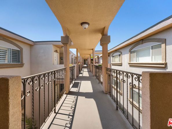 222 7th Street 301, Santa Monica CA 90402