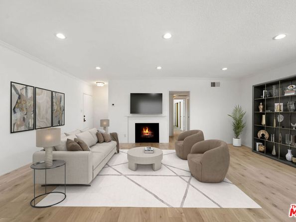 222 7th Street 301, Santa Monica CA 90402