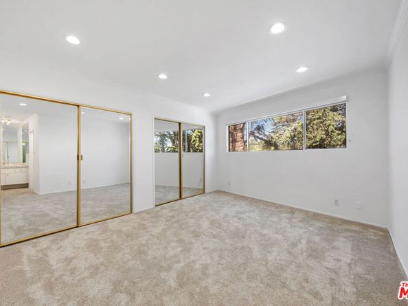 222 7th Street 301, Santa Monica CA 90402