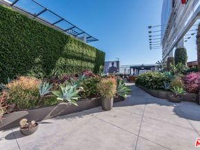 6250 Hollywood Boulevard 10L, Los Angeles CA 90028