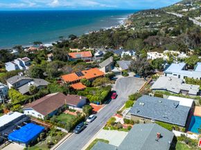 31819 Cottontail Lane, Malibu CA 90265