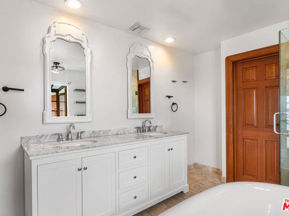 31819 Cottontail Lane, Malibu CA 90265