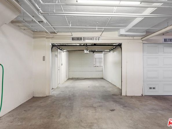 1160 Granville Avenue 105, Los Angeles CA 90049