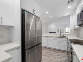 1160 Granville Avenue 105, Los Angeles CA 90049