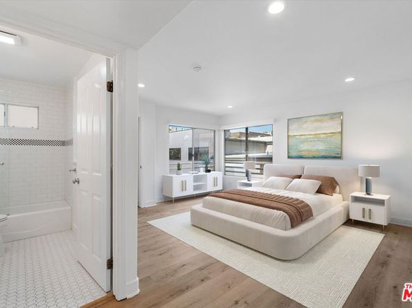 1160 Granville Avenue 105, Los Angeles CA 90049