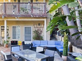 3845 Tracy Street, Los Angeles CA 90027