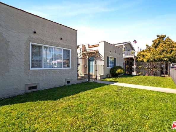 2637 S Redondo Boulevard, Los Angeles CA 90016